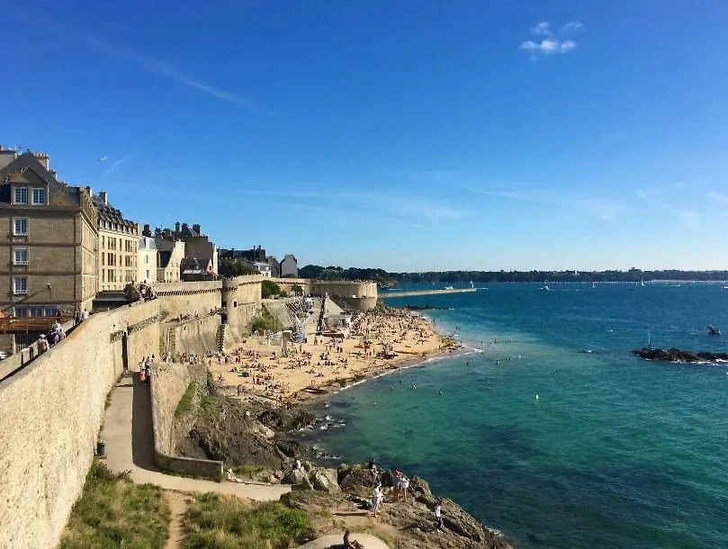 Gite La Ladrillais Aux Portes De Saint Malo Дом отдыха